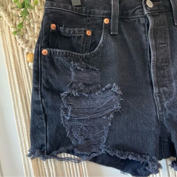 LEVI’S 501 High Waisted Button Fly Distressed Raw Hem Denim Shorts Black 28 - Picture 4 of 16